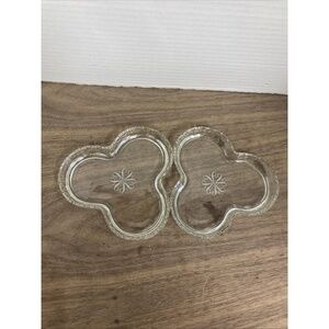 Avon Purfume Trays Clover Shaped Glass  Trinket Candy Coin Dish lot‎ of 2